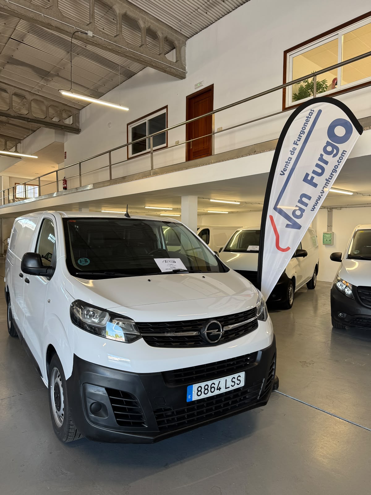OPEL VIVARO XL