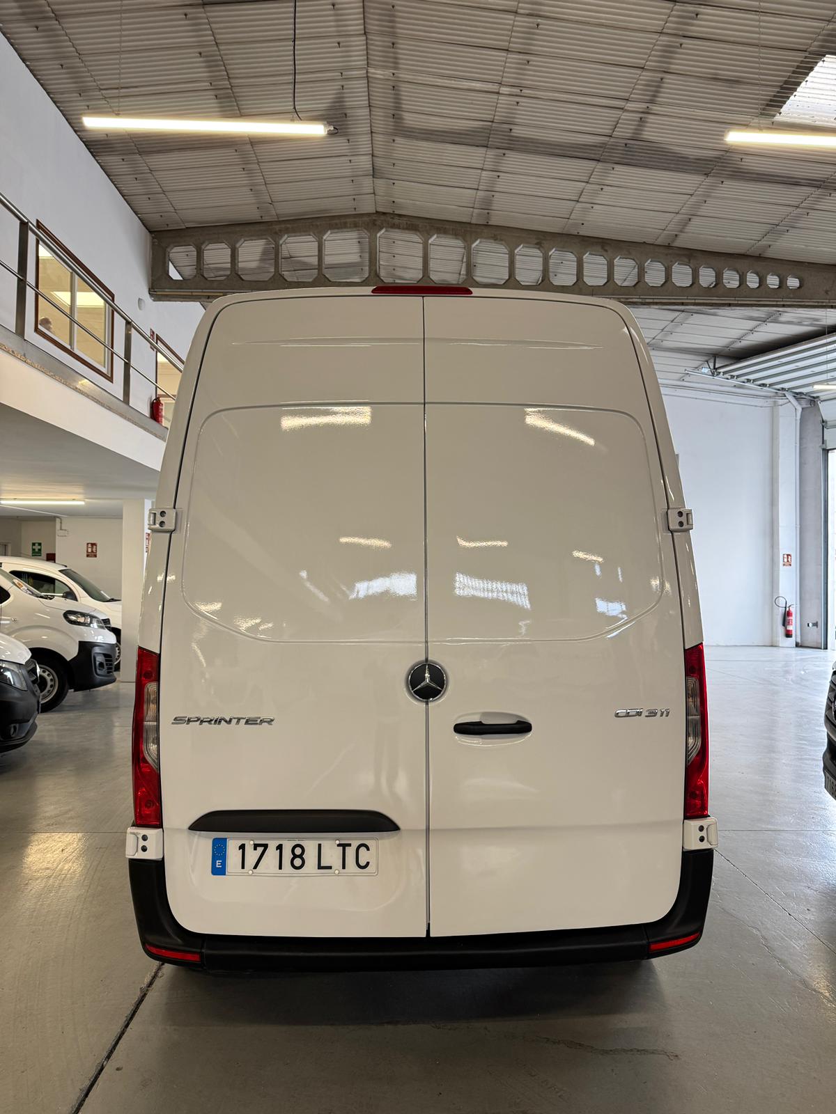 MERCEDES SPRINTER 311CDI - Imagen 6