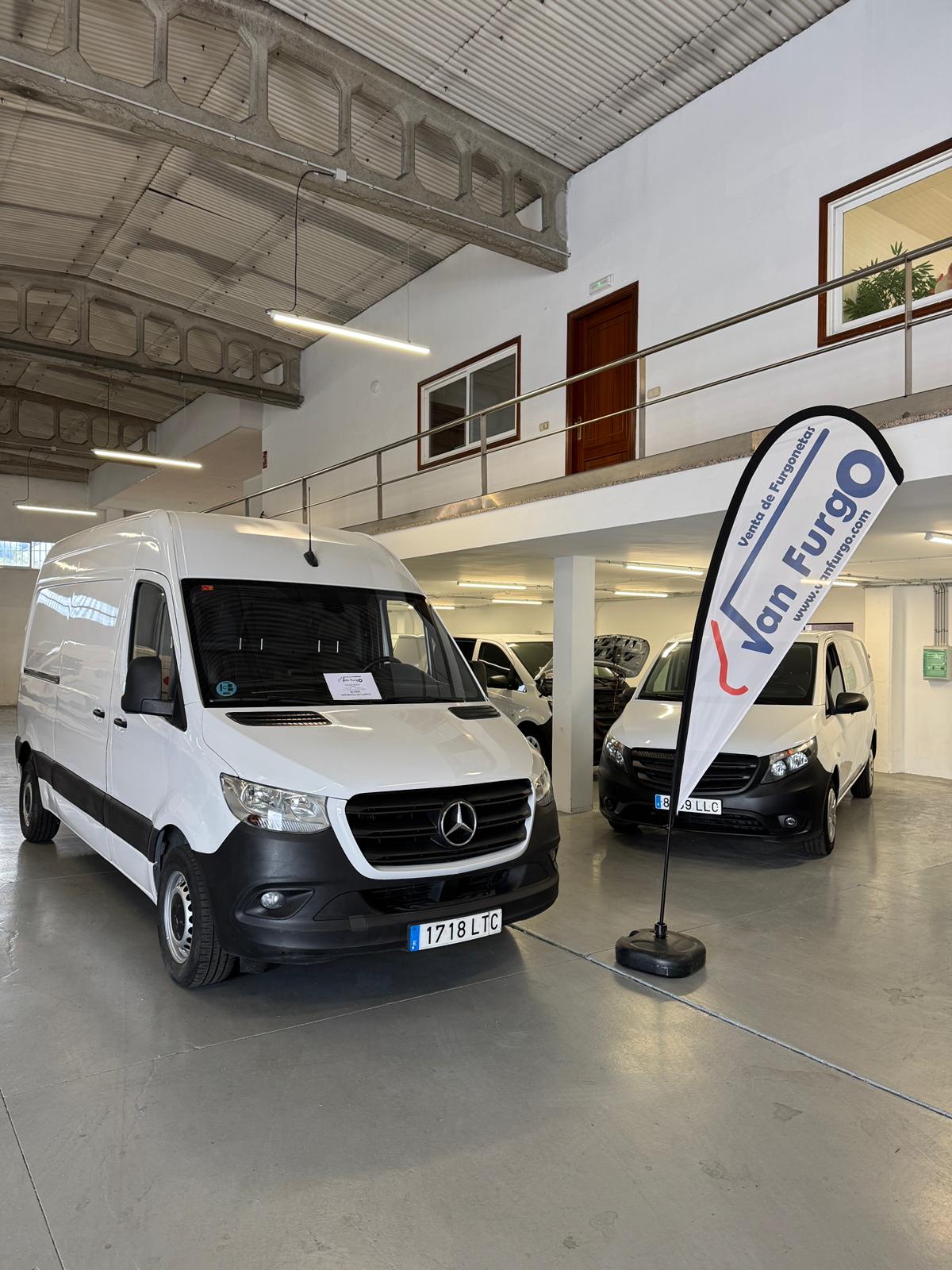 MERCEDES SPRINTER 311CDI - Imagen 2